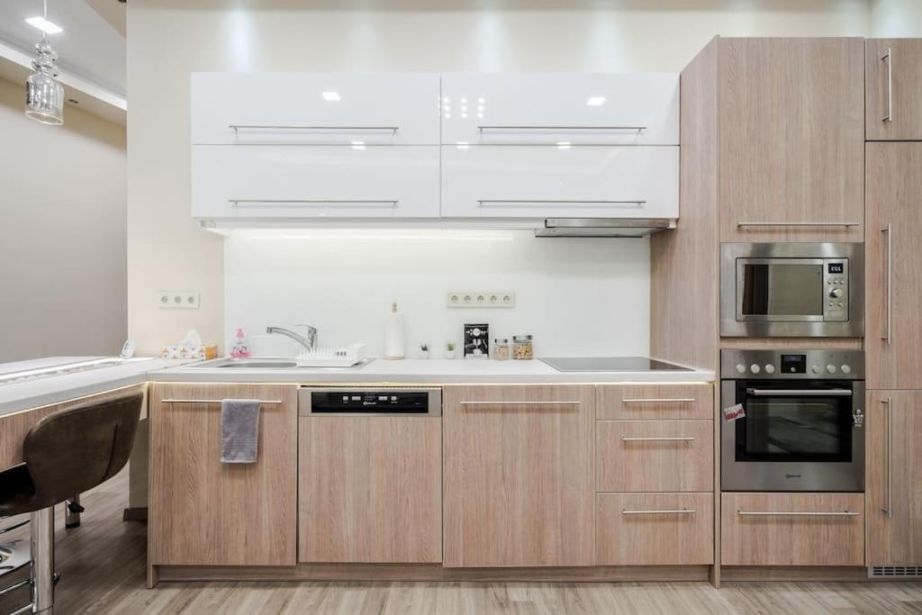 דירות בודפשט Szalag Utca 6 Luxurious Flat Castle District מראה חיצוני תמונה